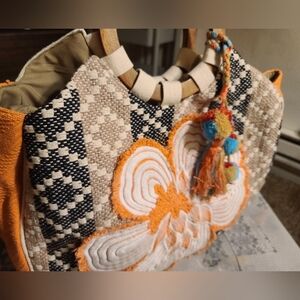 RUGGINE BEAUTIFUL HOBO BAG 100% cotton NWOT large bag 20 x 18 in approximately